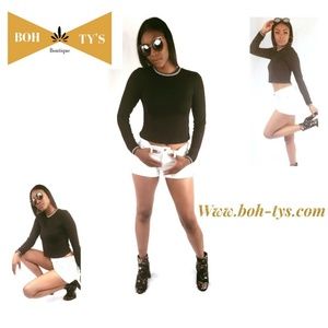 Black out long sleeve tee